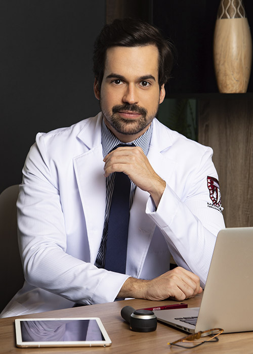 Rafael Amaro.jpg